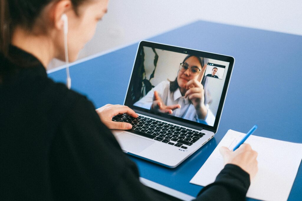 Social Media Marketing Zoom Meeting für Werbekampagnen Optimierung